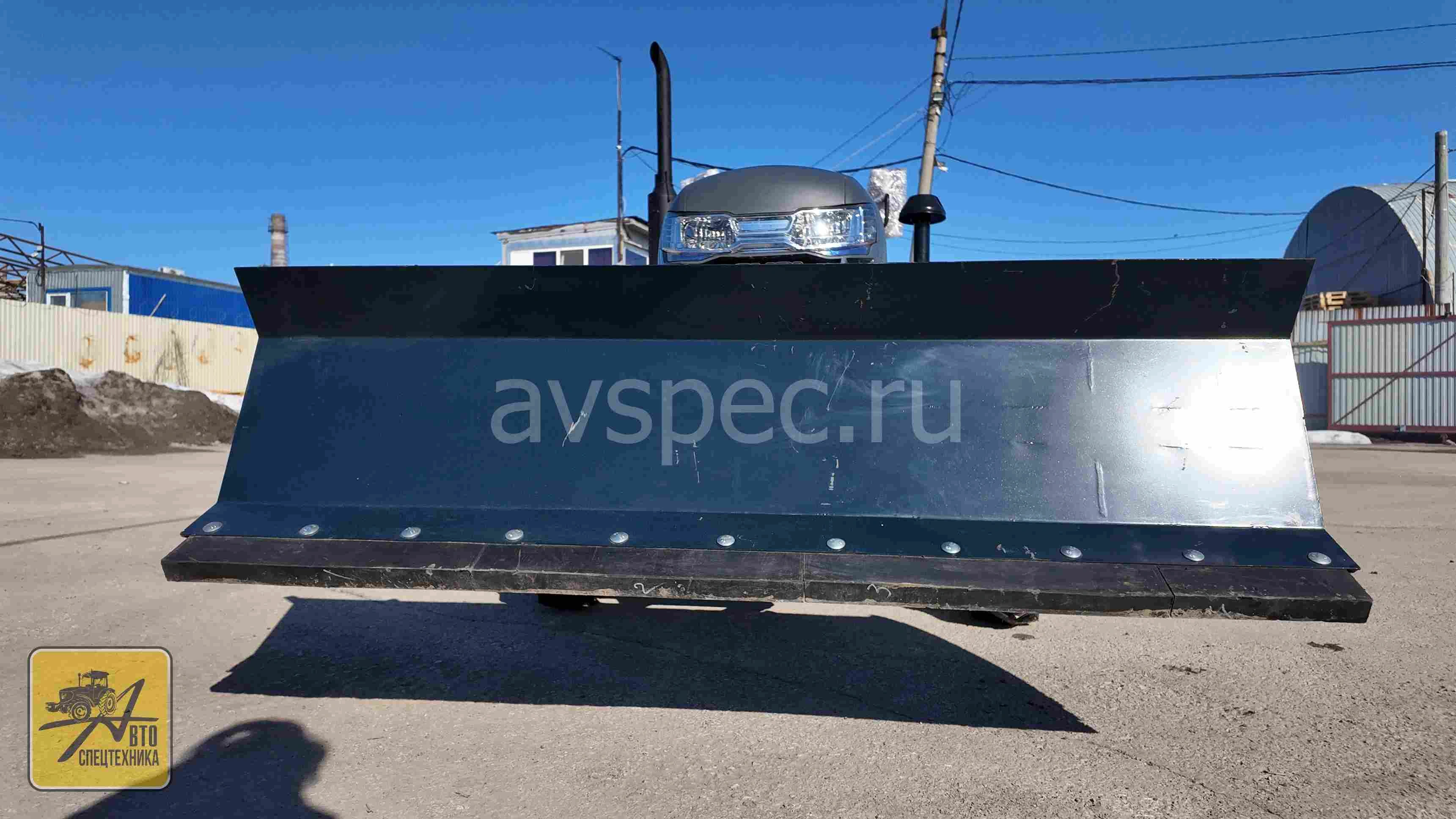 Отвал Феникс на Трактор Lovol TE 244 HT