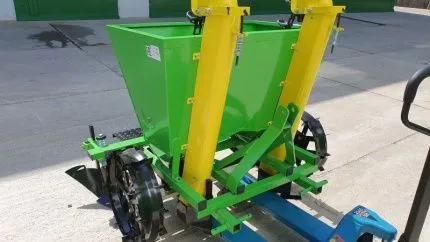 Картофелесажалка двухрядная Kerland СТ-2