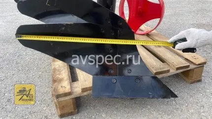 Плуг корпусный 1l-330